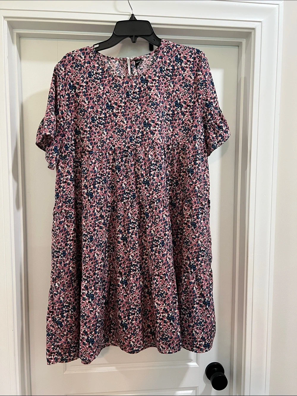 SHEIN Pink and Navy Floral Tiered Mini Dress